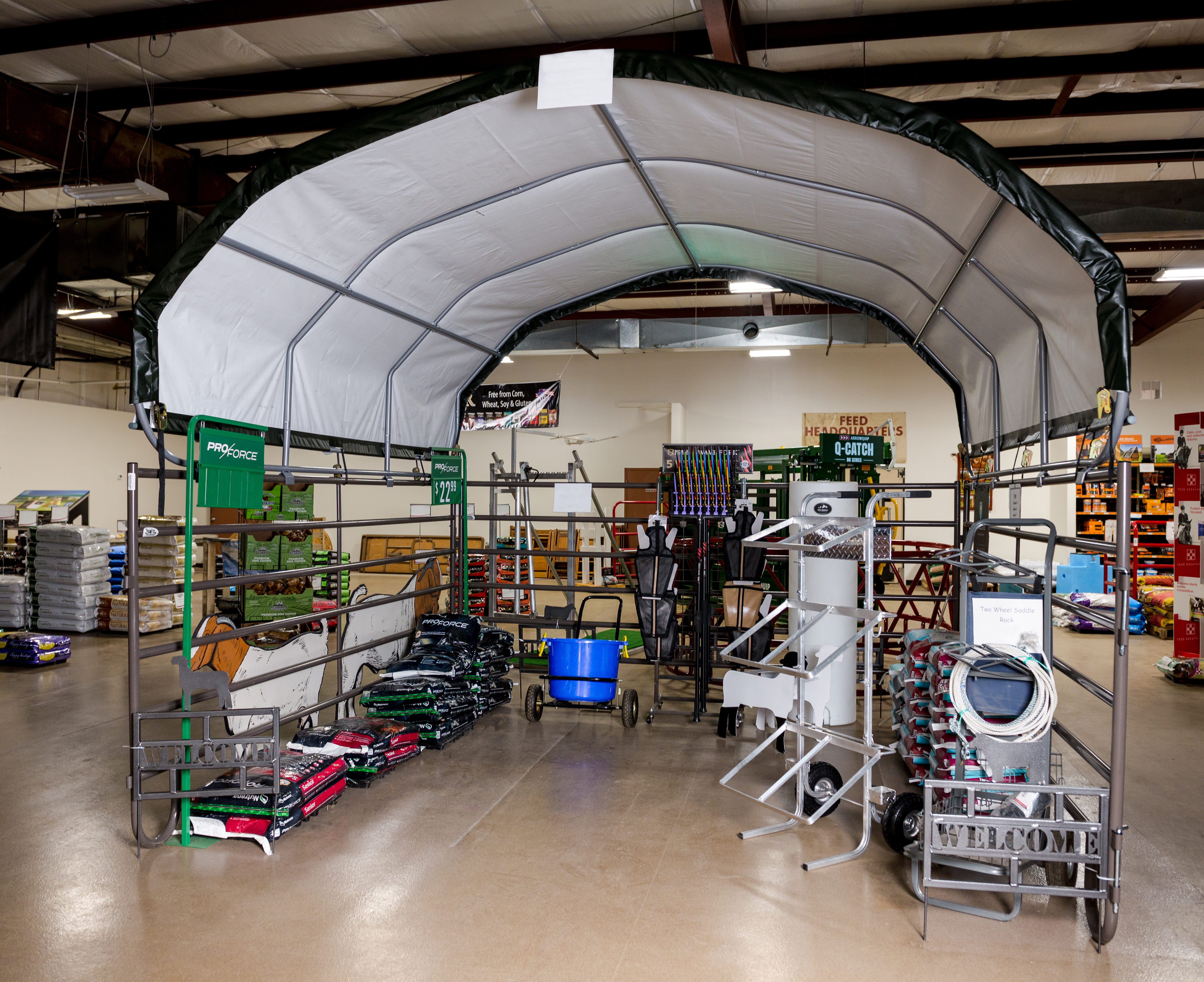 livestock grooming supplies